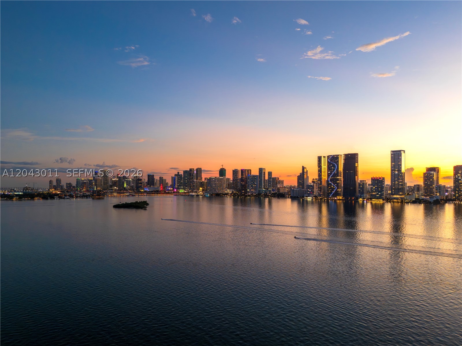 ARIA RESERVE - Residential