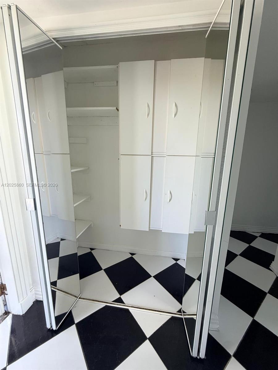 SUNRISE LAKES 46 CONDO - Residential Lease