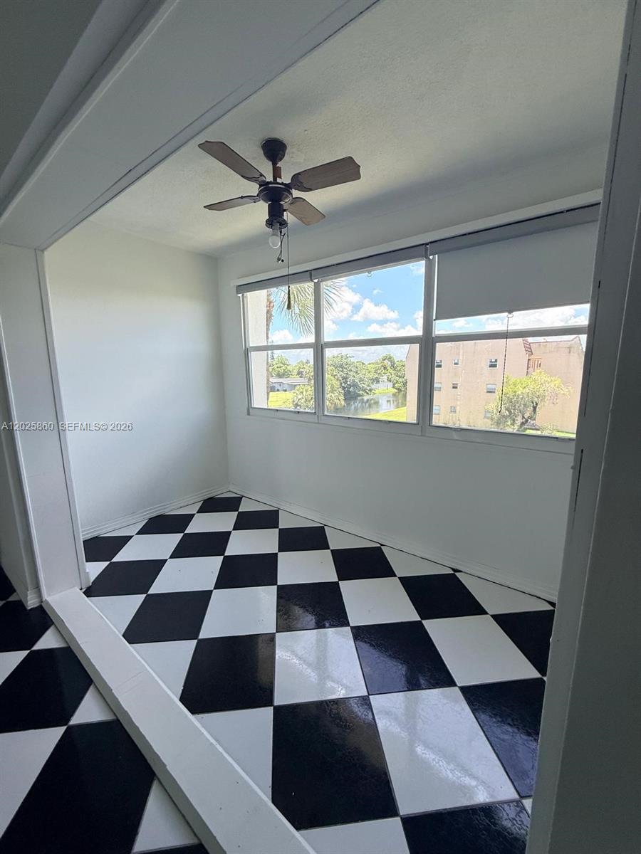 SUNRISE LAKES 46 CONDO - Residential Lease