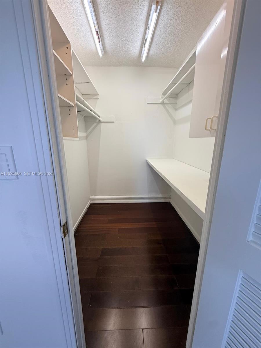 SUNRISE LAKES 46 CONDO - Residential Lease