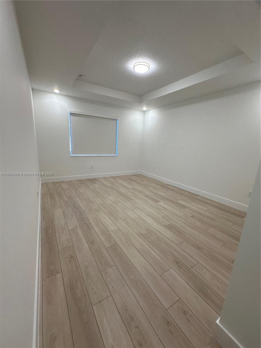 SOUTH KENDALL SEC A - Residential Lease