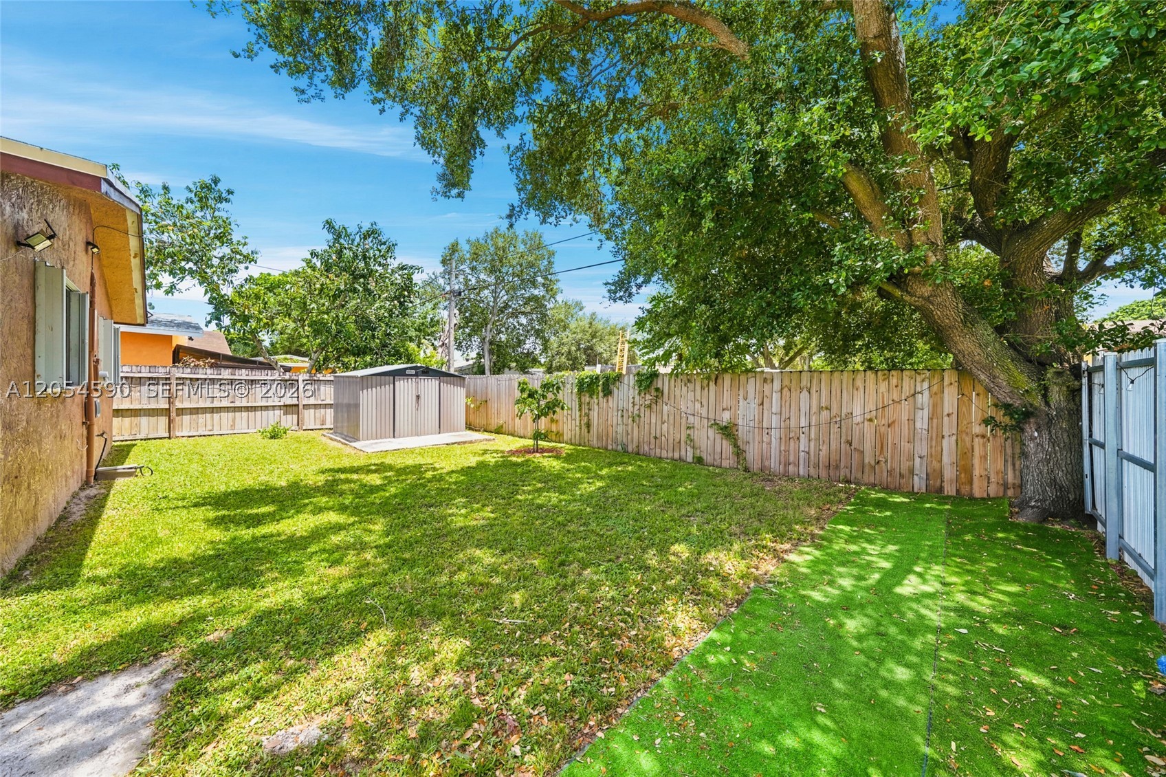 SUNLAND PARK SECTION 2 - Residential