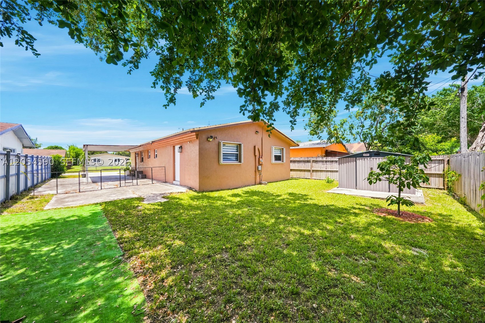 SUNLAND PARK SECTION 2 - Residential