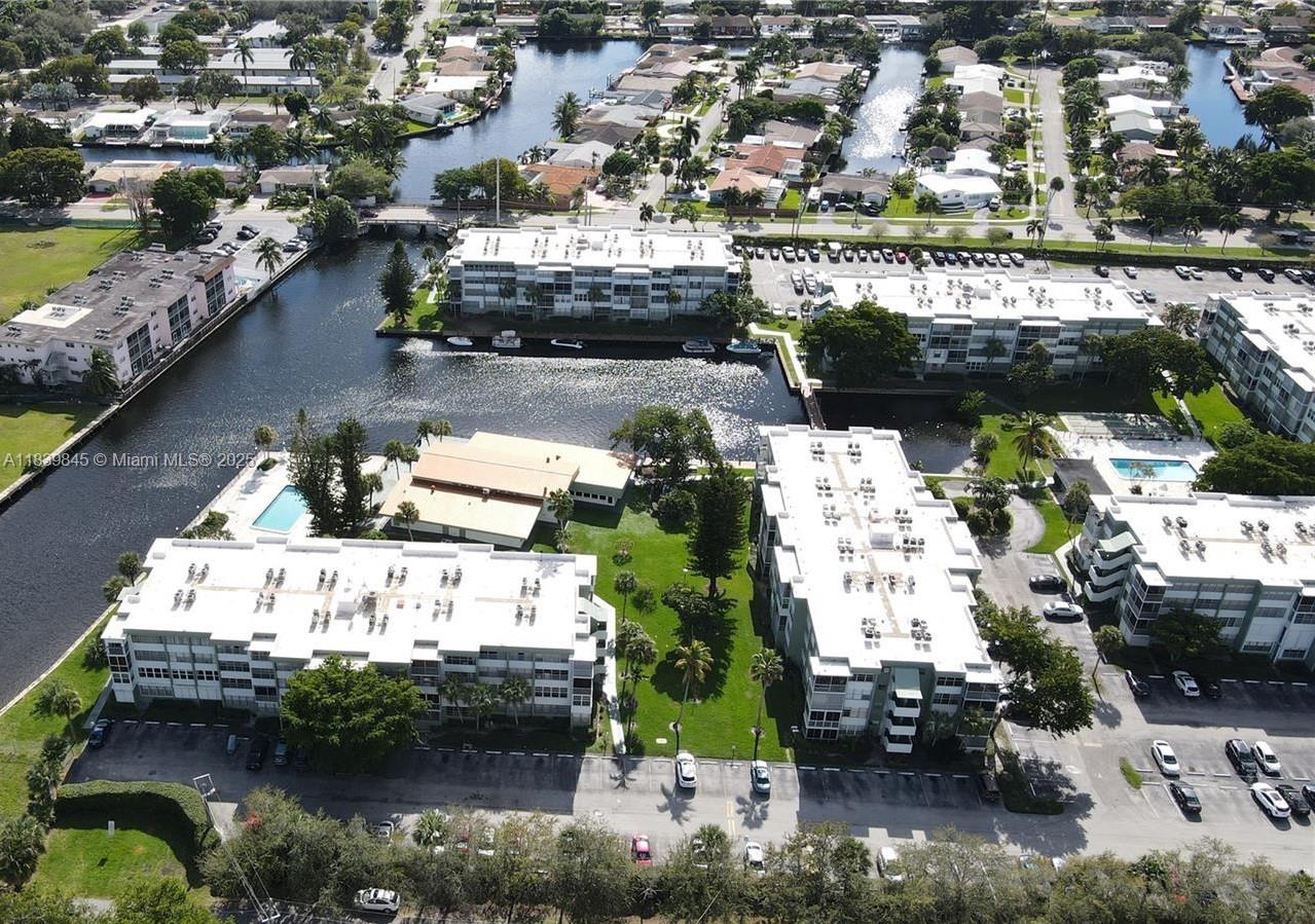 WATERGATE CONDOMINIUM NO - Residential