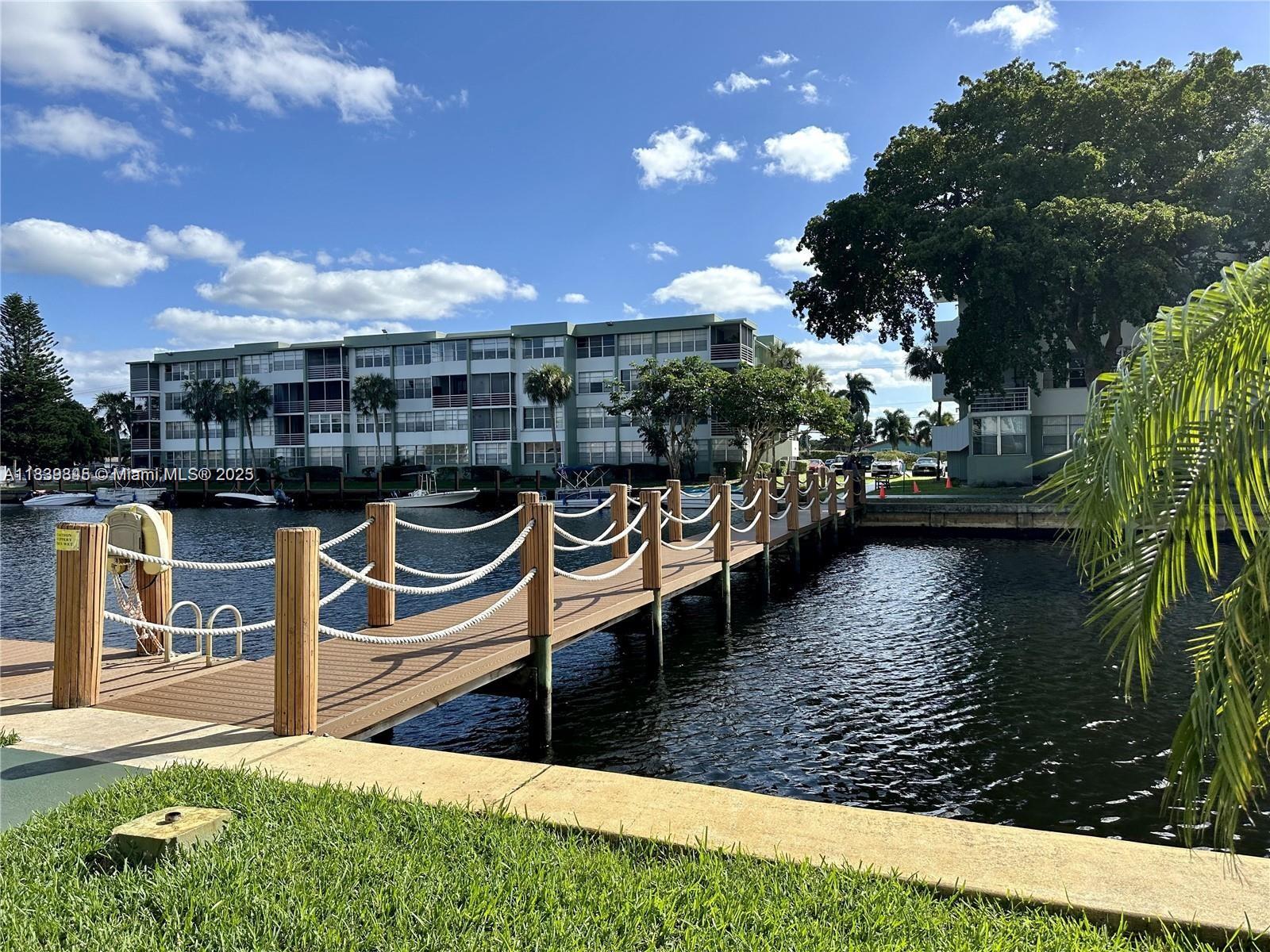 WATERGATE CONDOMINIUM NO - Residential