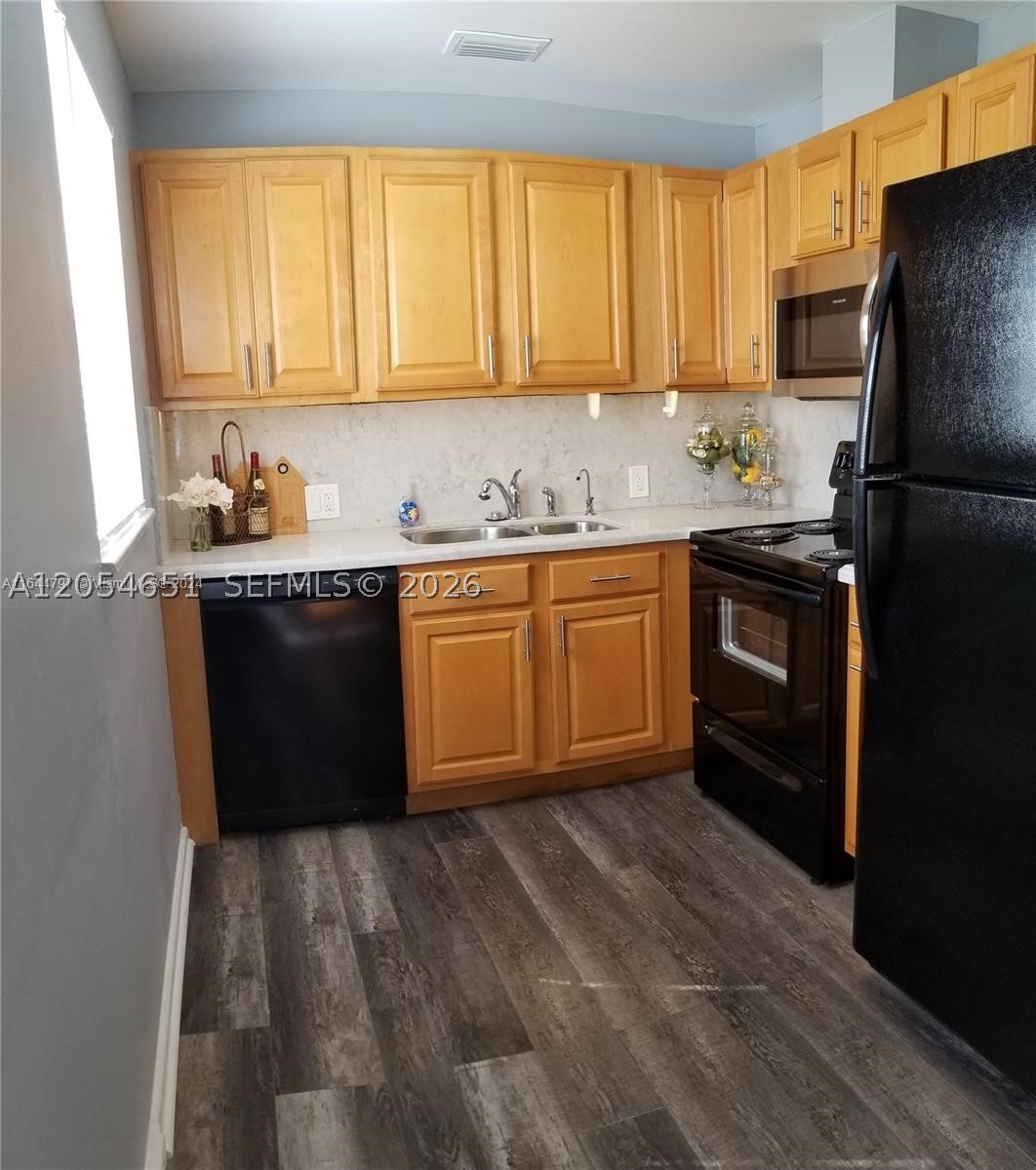 FANSHAW AT CENTURY VILLAG - Residential