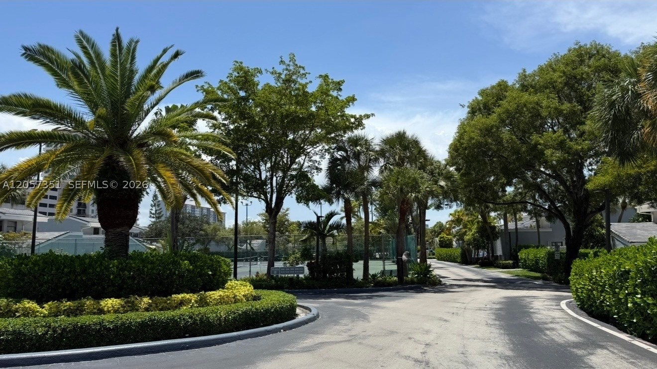 POINCIANA IS YT & RCQ CLU - Residential
