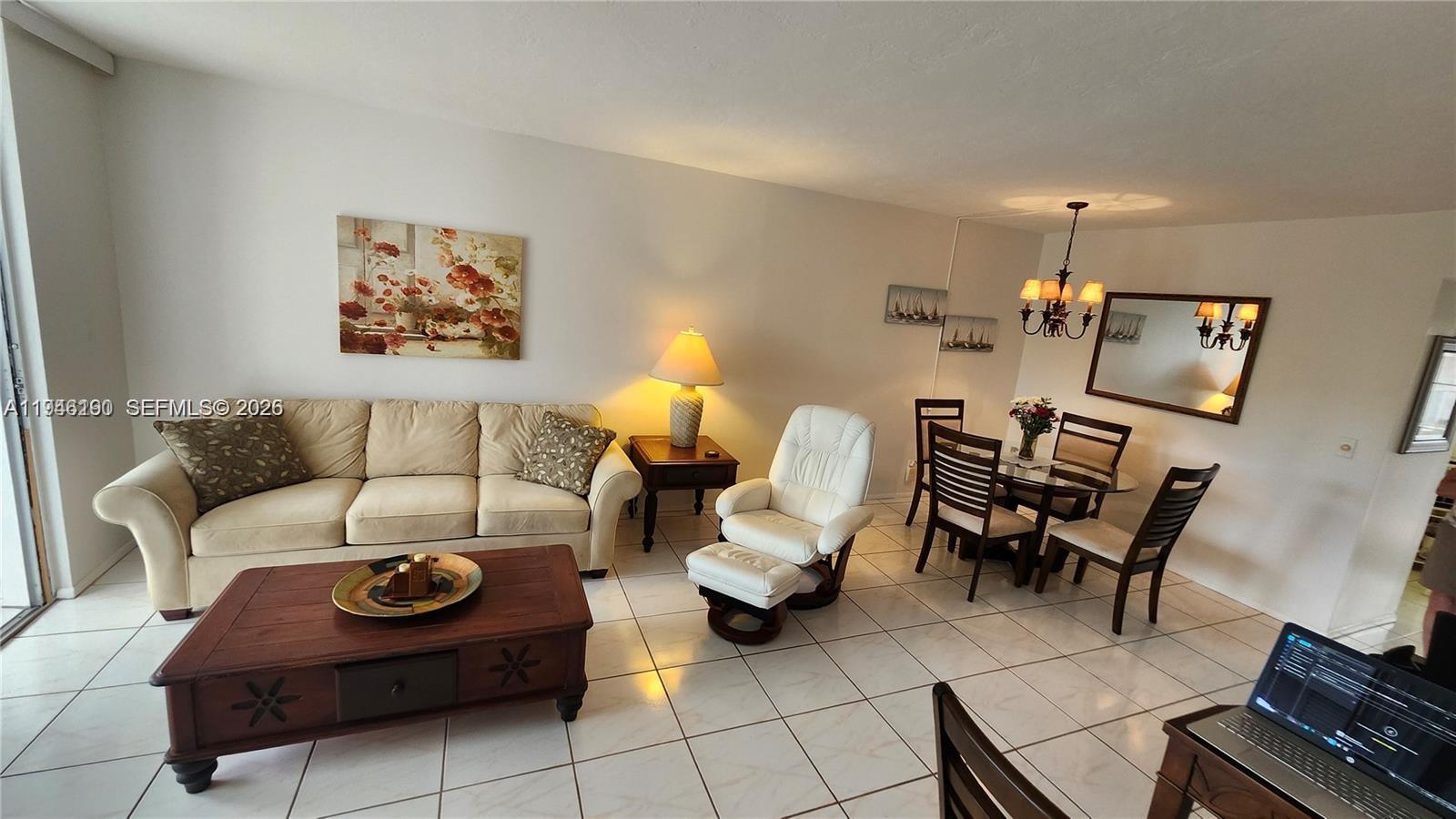 SOMERSET NO 1 CONDO - Residential