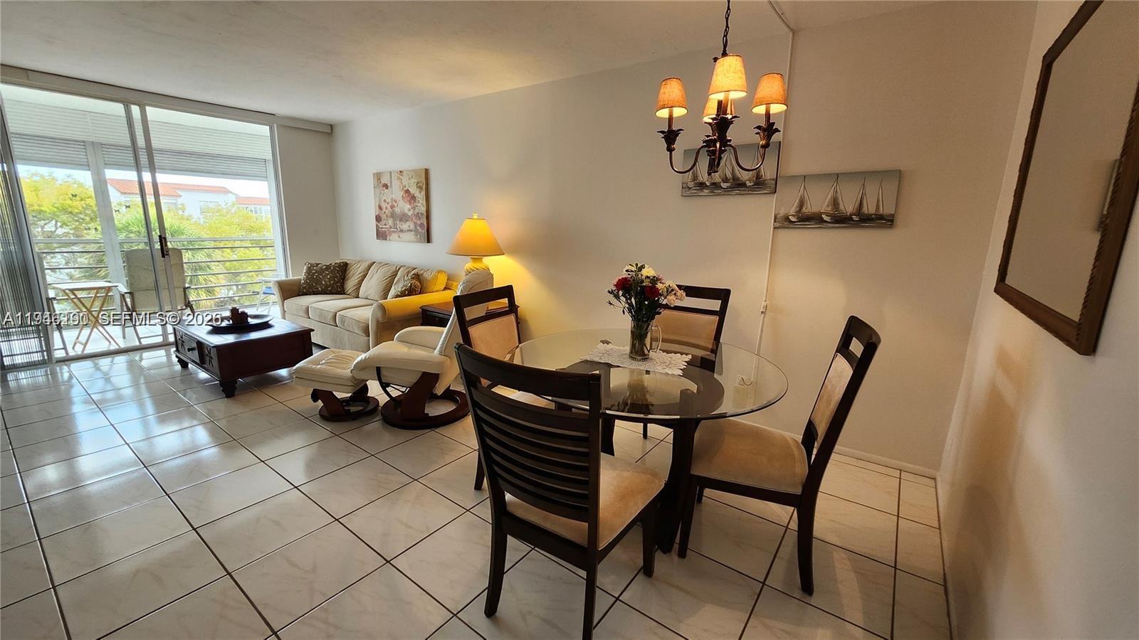 SOMERSET NO 1 CONDO - Residential