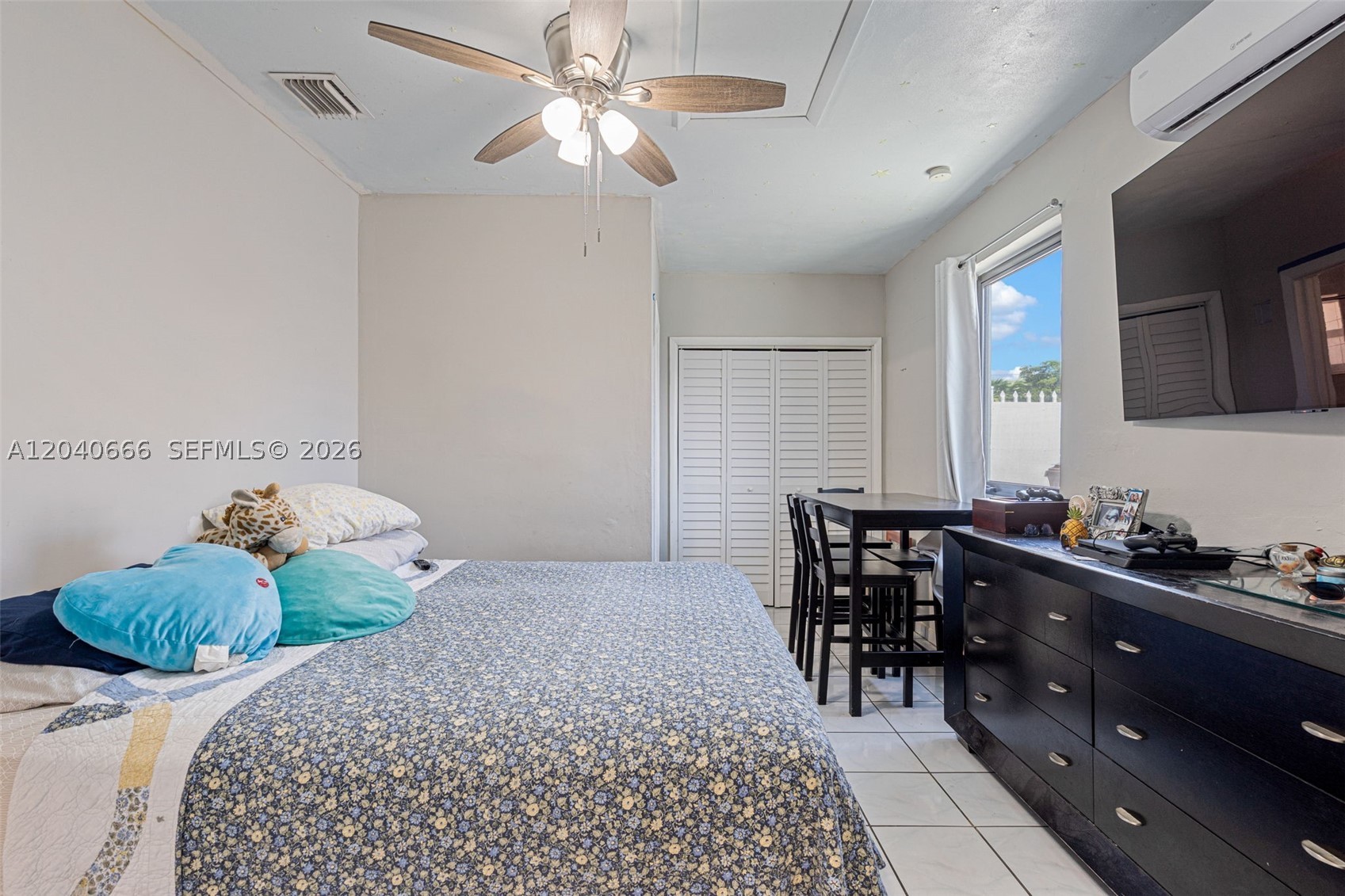 PALM SPRINGS LAKES 6TH AD - Residential