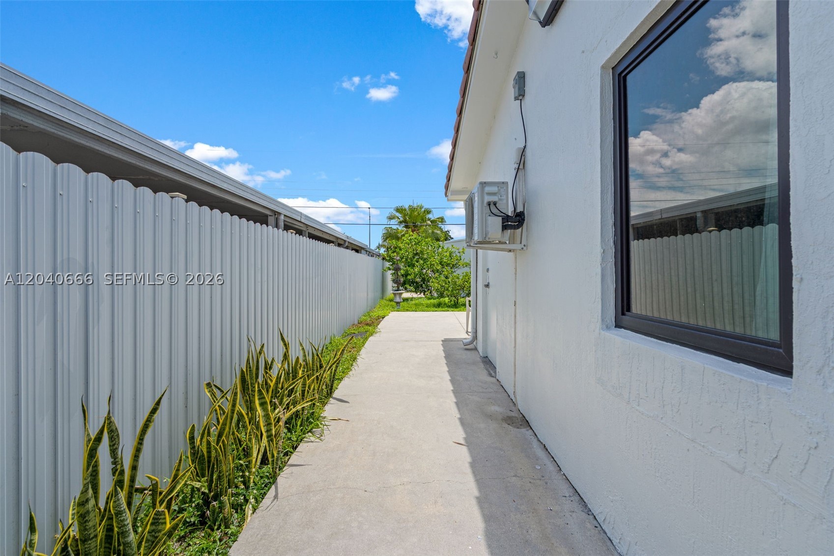 PALM SPRINGS LAKES 6TH AD - Residential