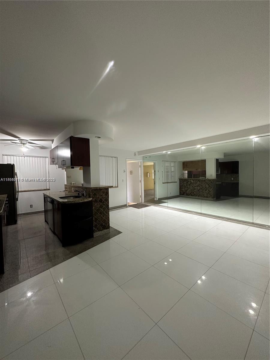 LSOLEI AT HALLANDALE BEAC - Residential