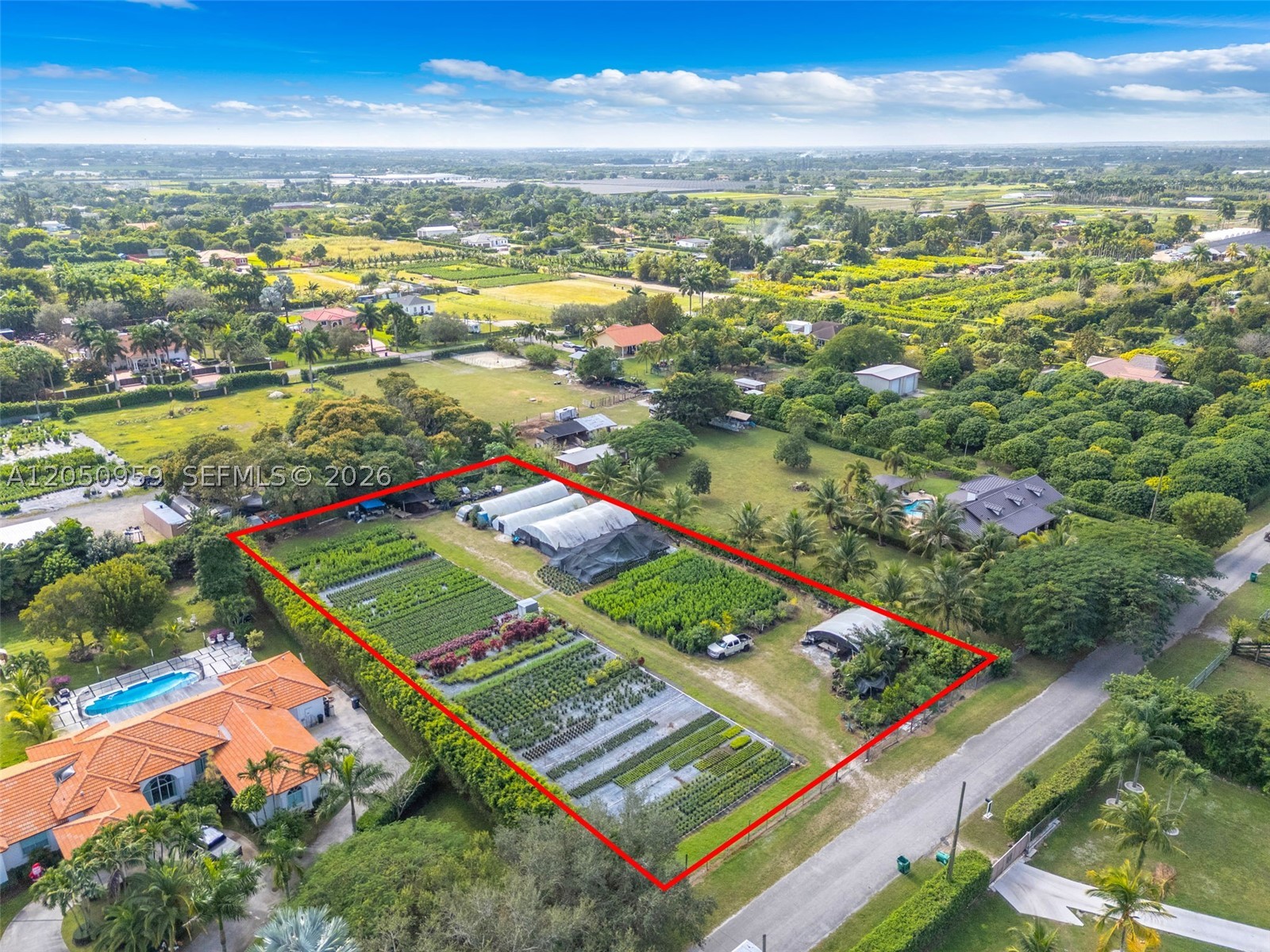 Incredible opportunity to own a ready-to-build 1.26-acre lot located in the heart of the highly desirable Redland
agricultural district. Surrounded by custom homes, fruit groves, and established nurseries, the opportunities are
endless on this exceptional piece of land. Ideal for building a custom home or ranch-style estate, adding a guest
house or using the property for agricultural purposes, farming, or creating a private tropical retreat.