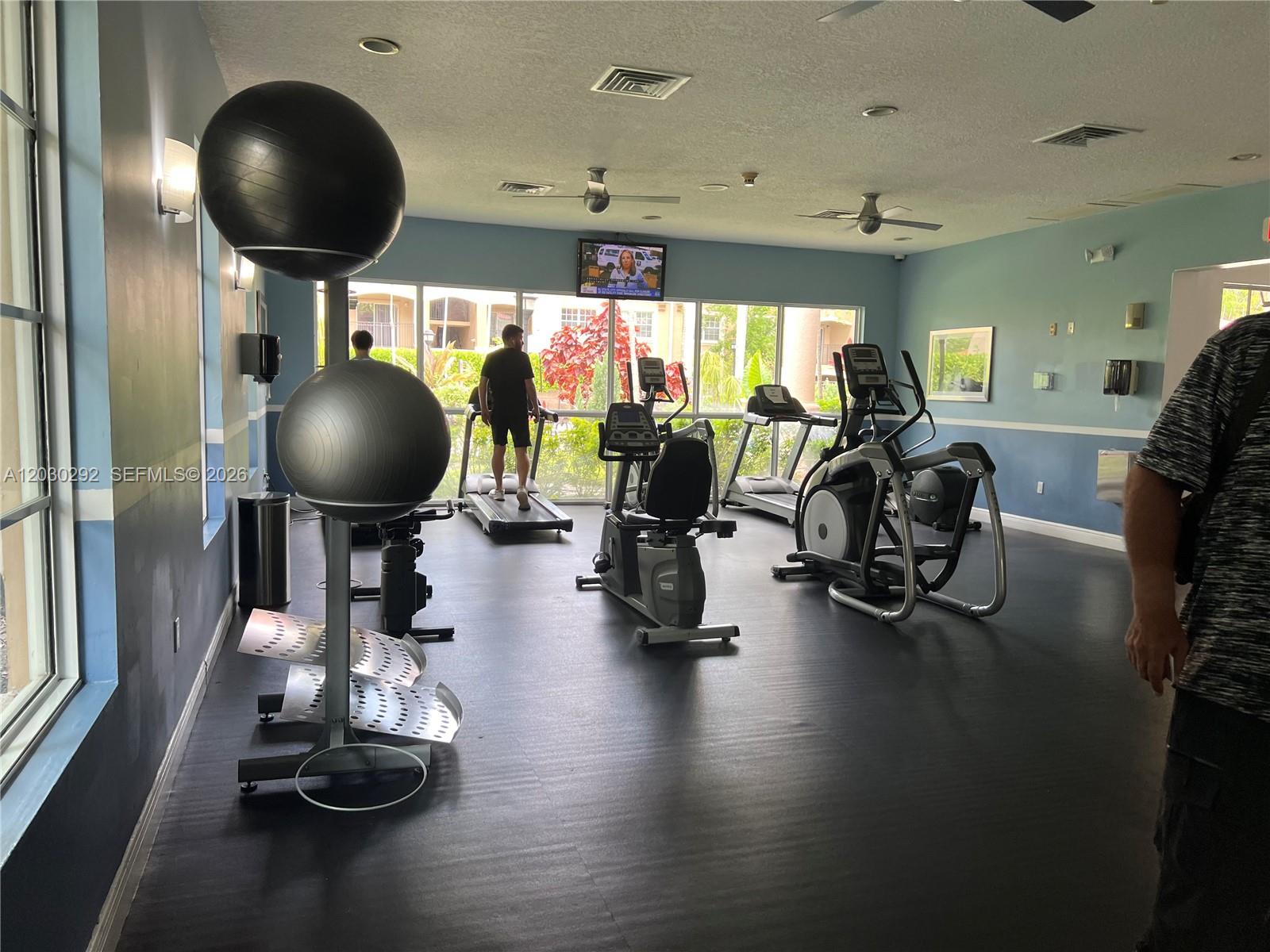 MARQUESA CONDO - Residential Lease