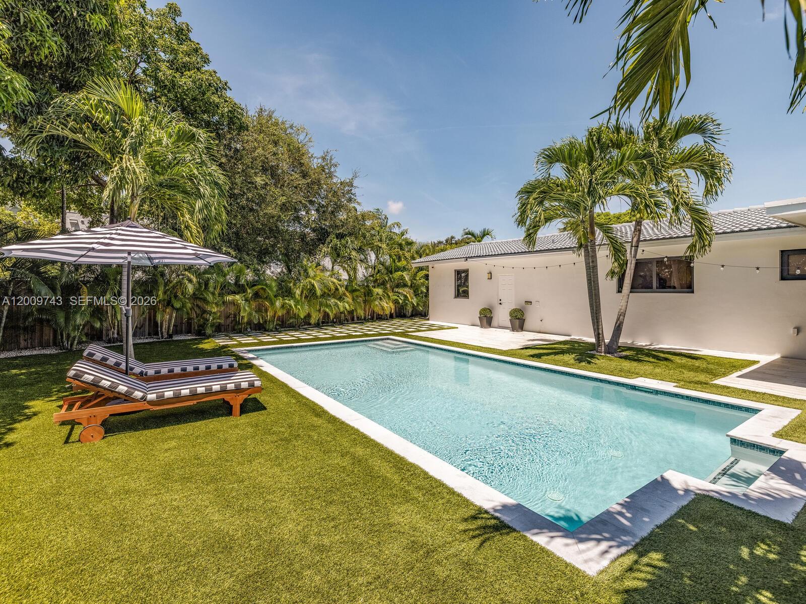 BISCAYNE PARK KINGS RESUB - Residential