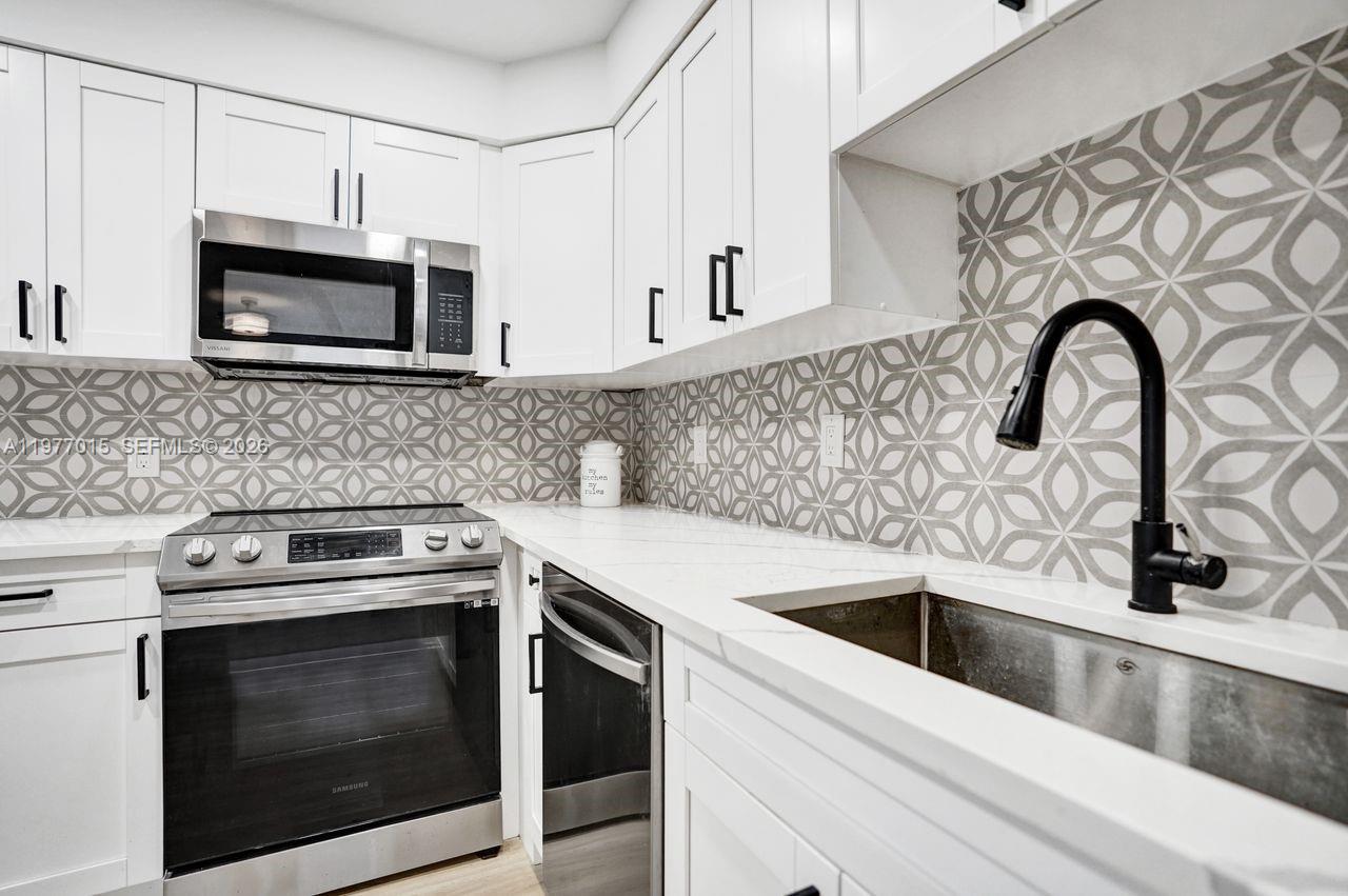 KINGS POINT MONACO - Residential