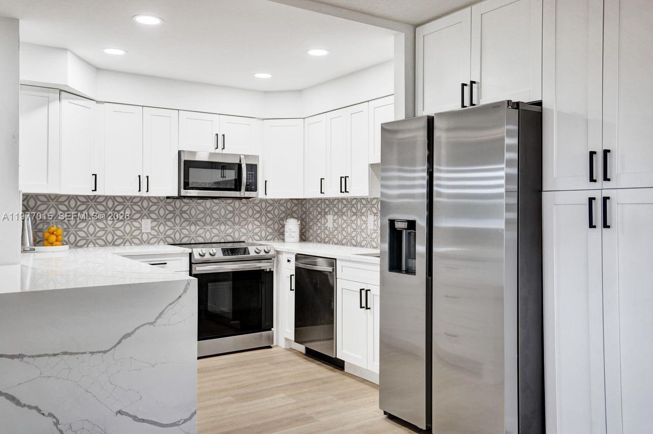 KINGS POINT MONACO - Residential