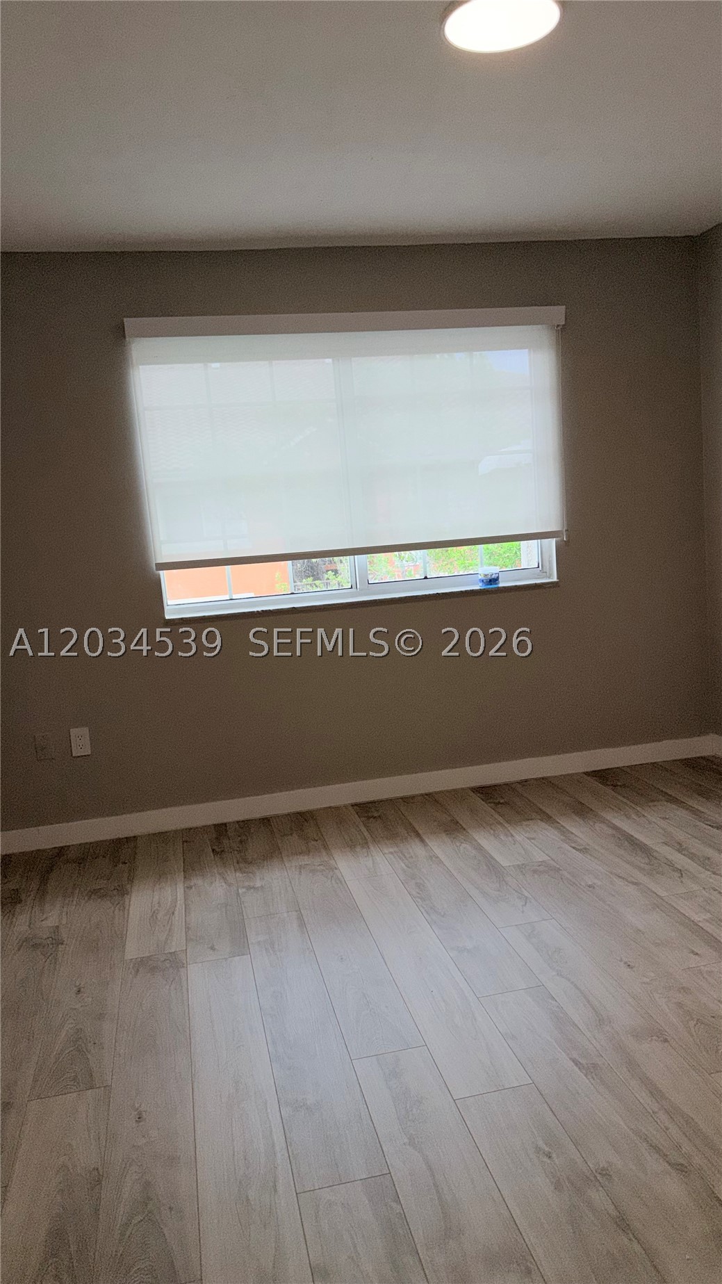 GRAND ISLES CONDO - Residential Lease