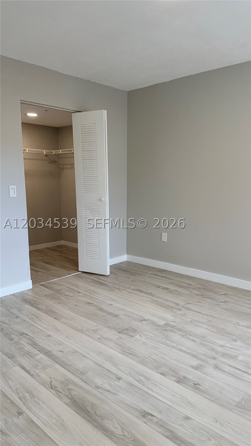 GRAND ISLES CONDO - Residential Lease
