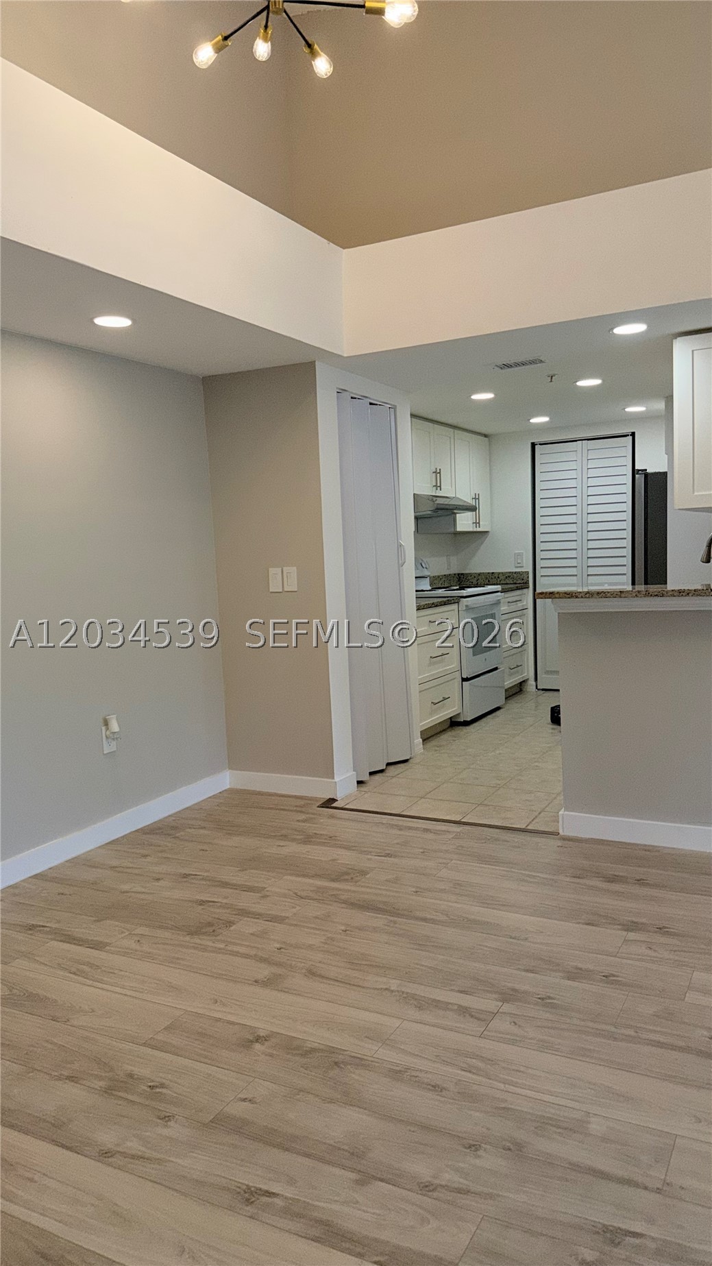 GRAND ISLES CONDO - Residential Lease