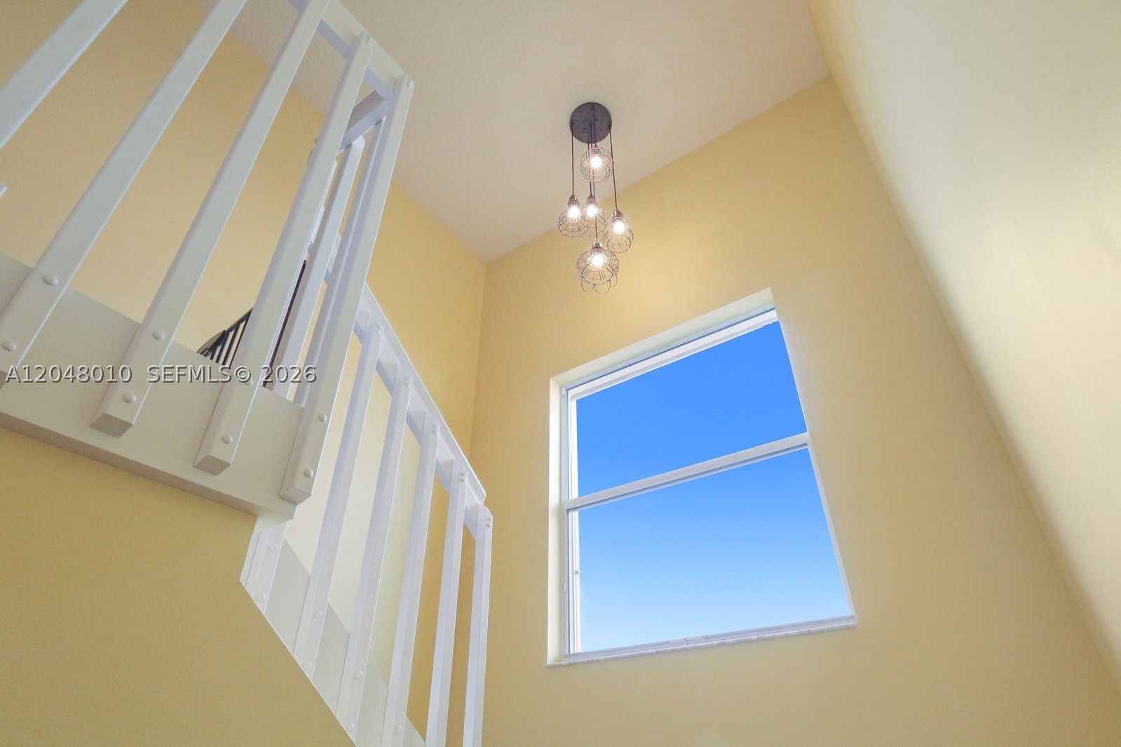 TRAILS AT CANYON - Residential Lease