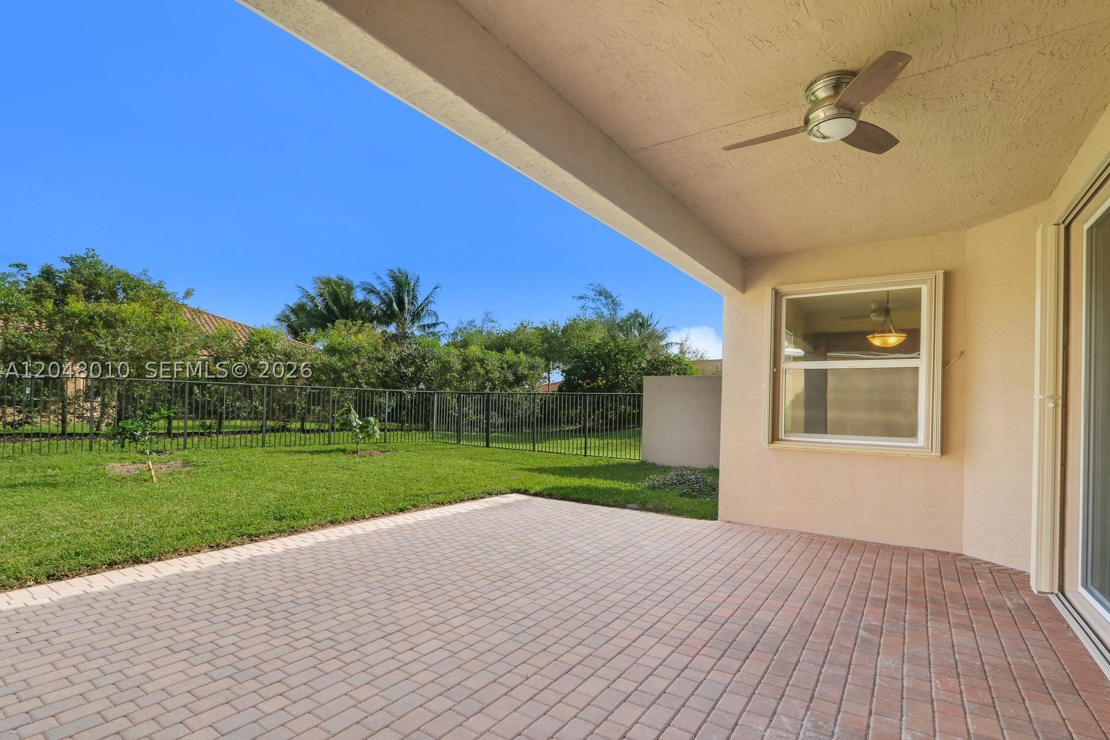 TRAILS AT CANYON - Residential Lease