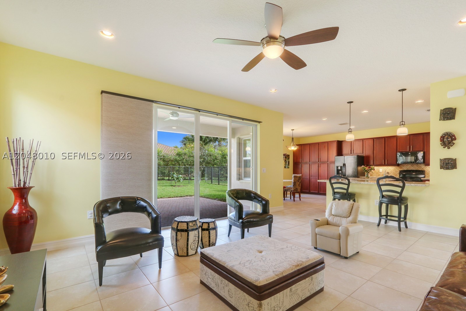 TRAILS AT CANYON - Residential Lease