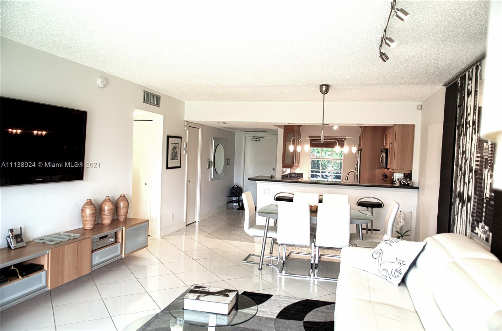 PALM-AIRE COUNTRY CLUB 61 - Residential