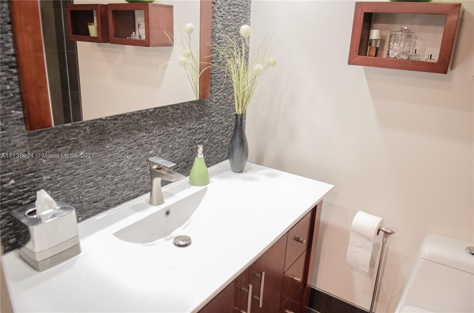 PALM-AIRE COUNTRY CLUB 61 - Residential