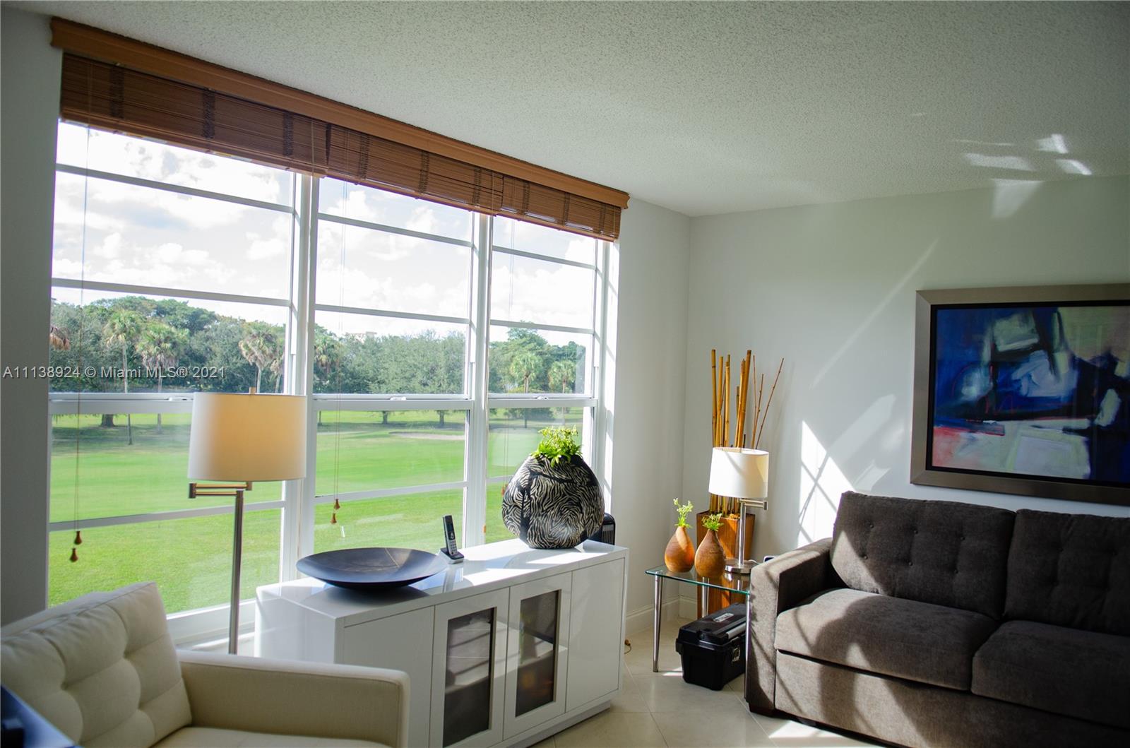 PALM-AIRE COUNTRY CLUB 61 - Residential