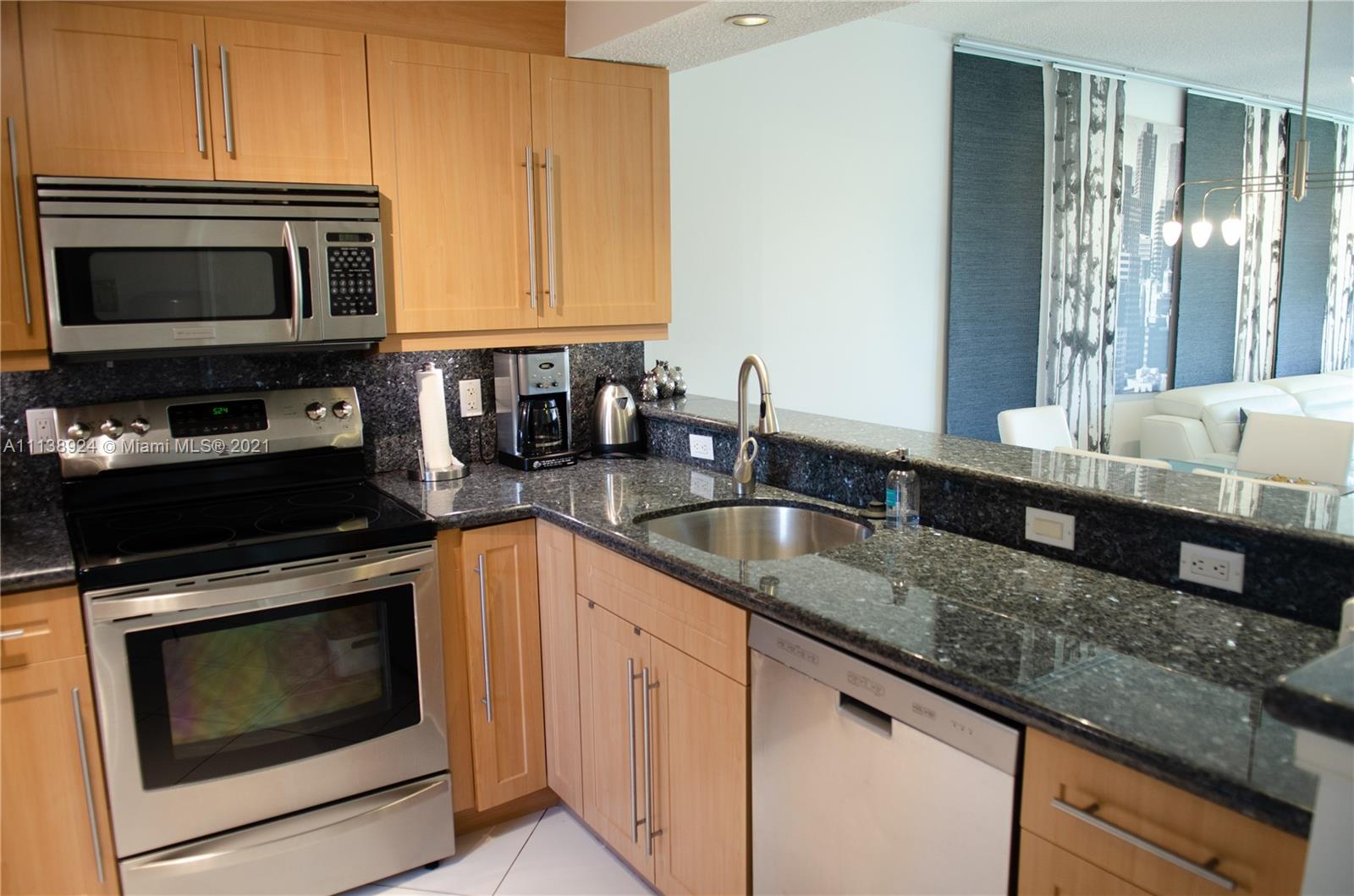 PALM-AIRE COUNTRY CLUB 61 - Residential