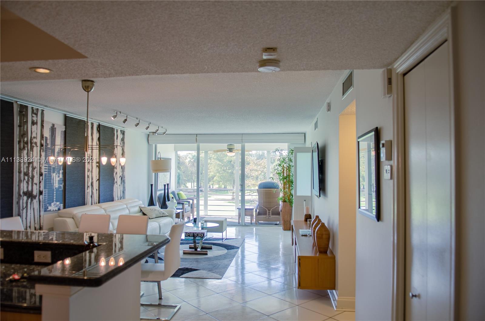 PALM-AIRE COUNTRY CLUB 61 - Residential