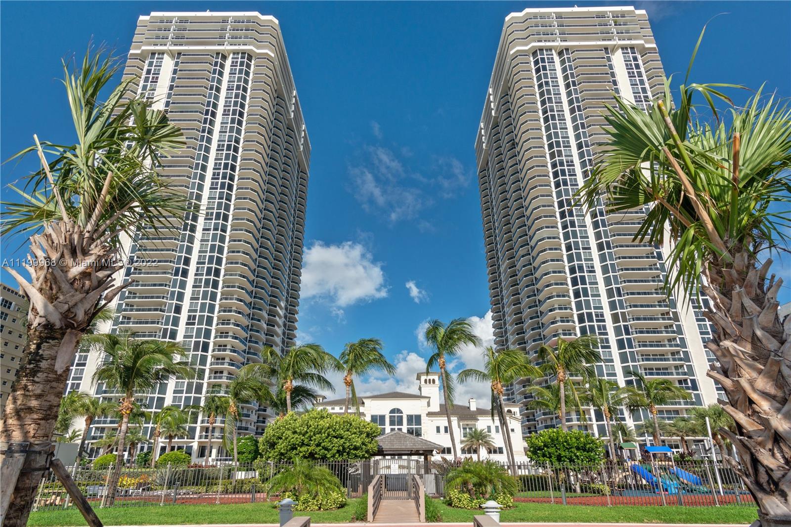 GREEN DIAMOND CONDO - Residential