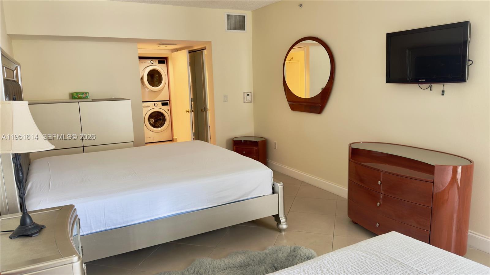 OCEAN POINT BEACH CLUB CO - Residential