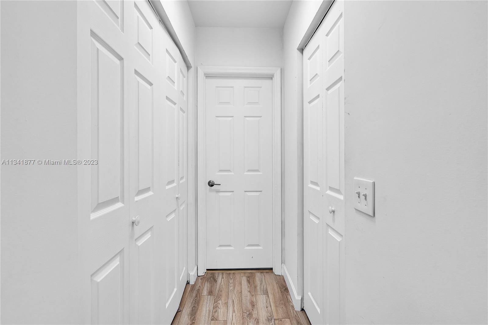 SOMERSET FOUR REPLAT - Residential