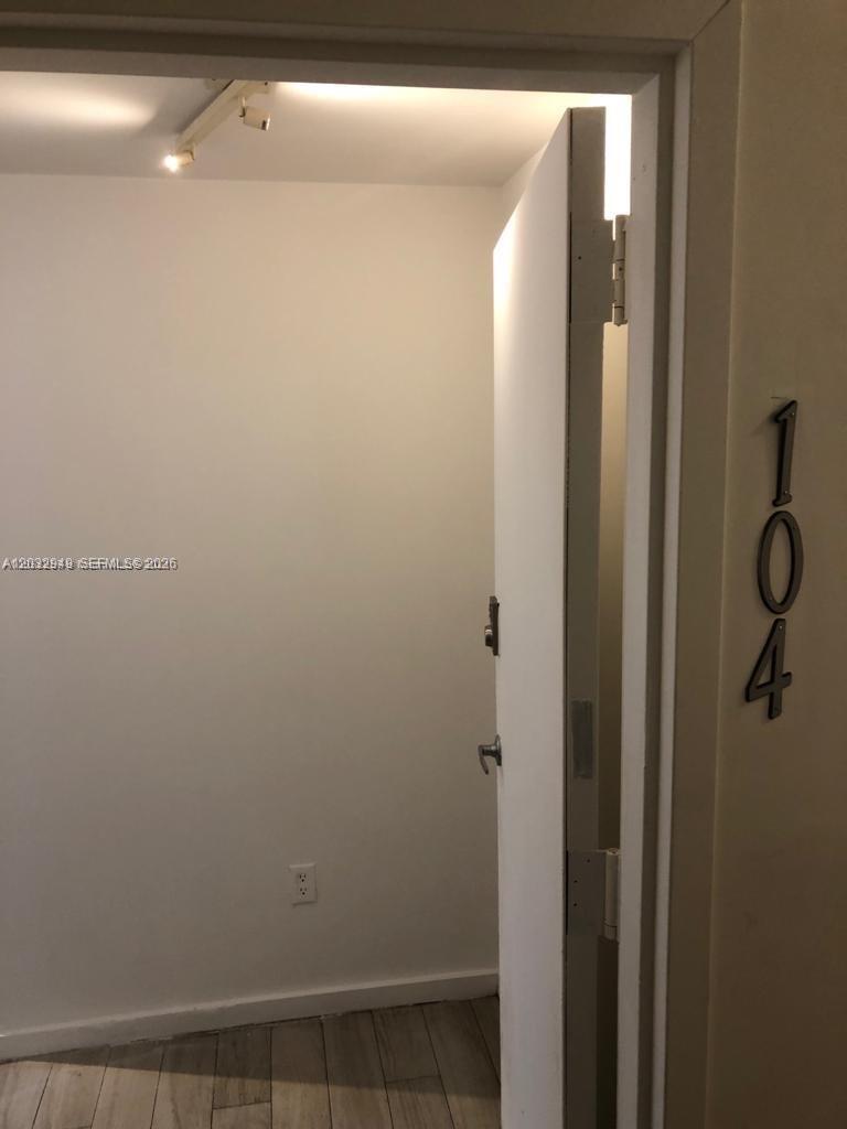 EVA CONDO - Residential Lease