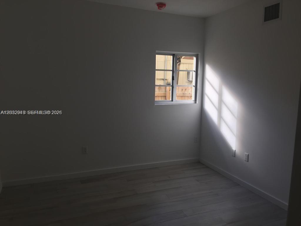 EVA CONDO - Residential Lease