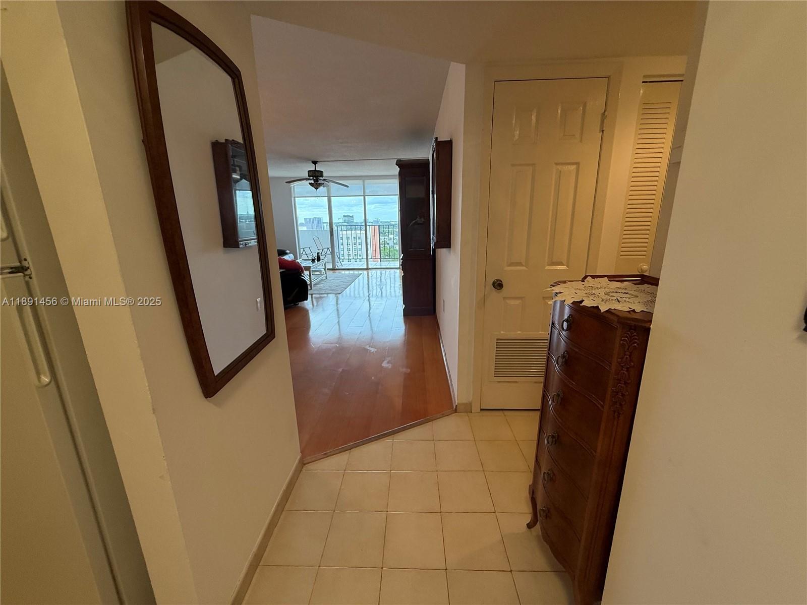 COMMODORE PLAZA CONDO - Residential