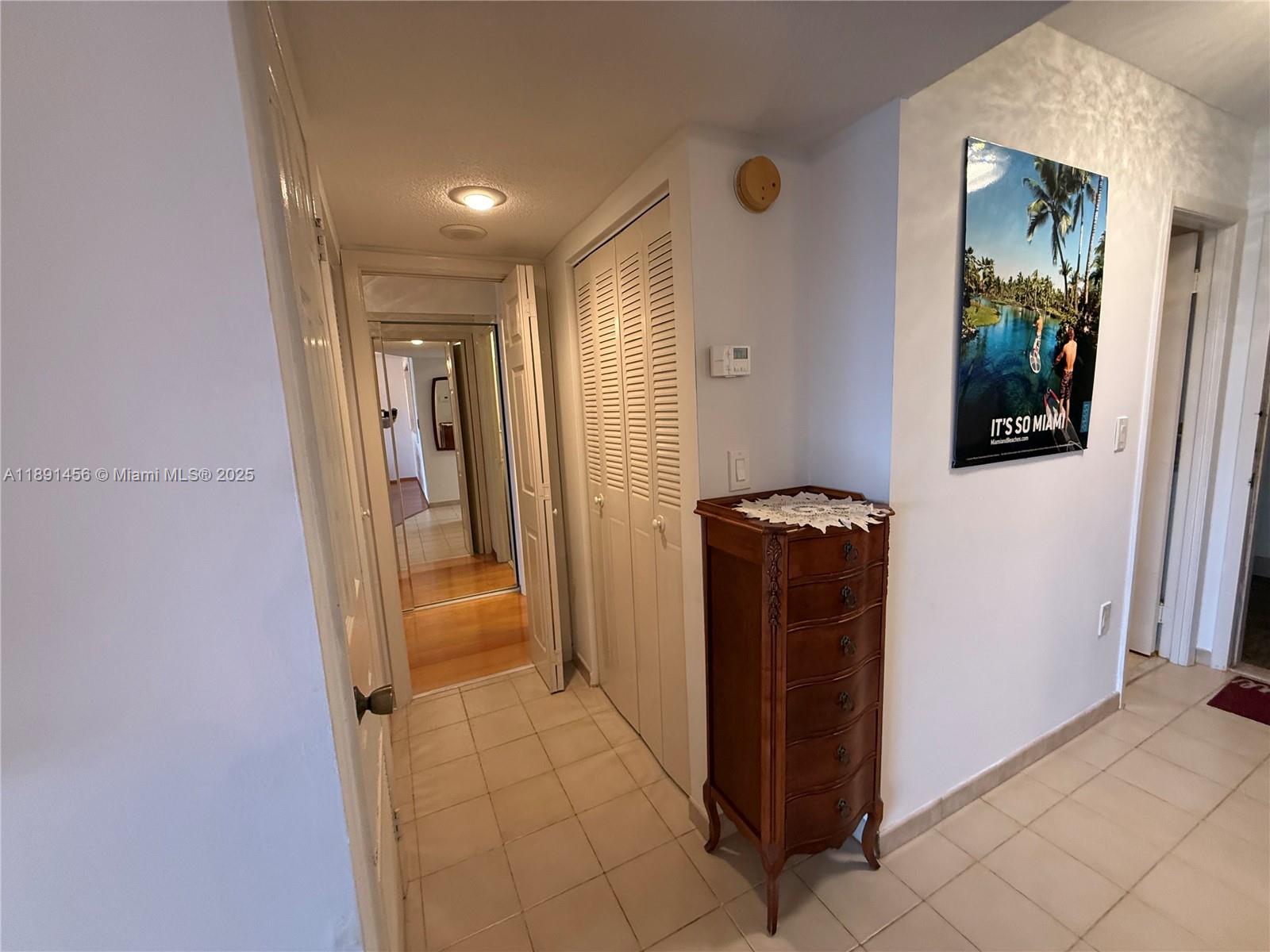COMMODORE PLAZA CONDO - Residential