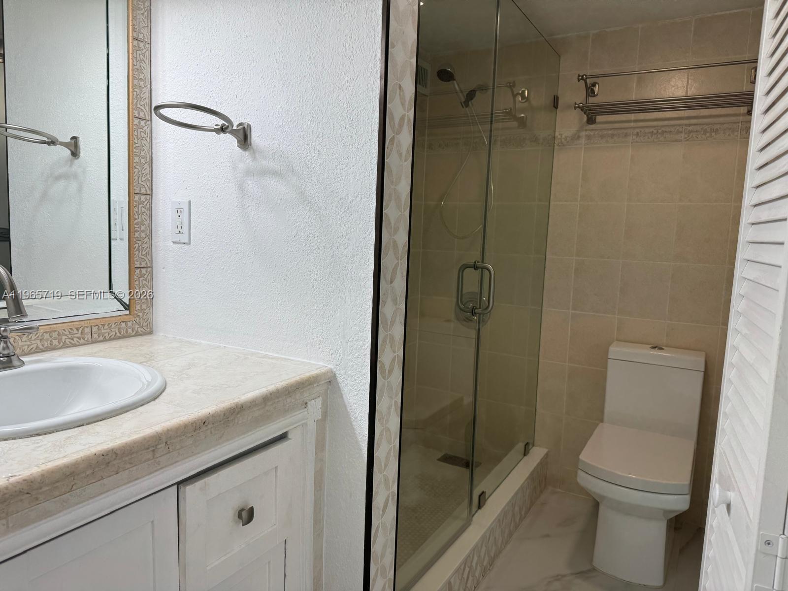 PLAZA OF AMERICAS CONDO P - Residential Lease