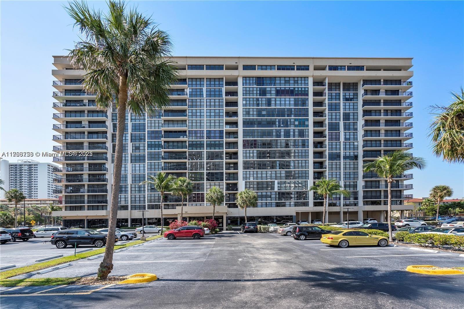 AVANT GARDE CONDO - Residential Lease