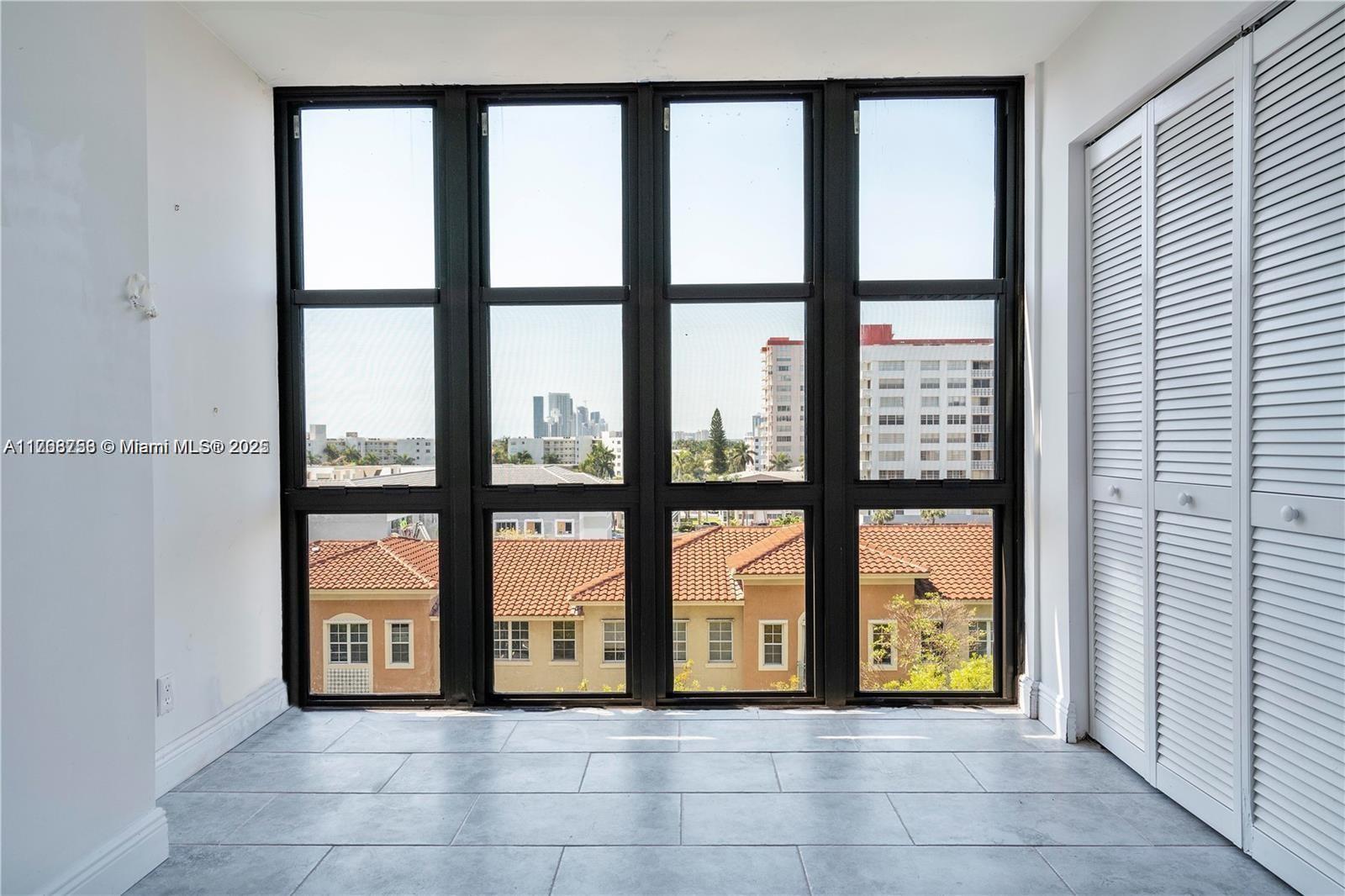 AVANT GARDE CONDO - Residential Lease