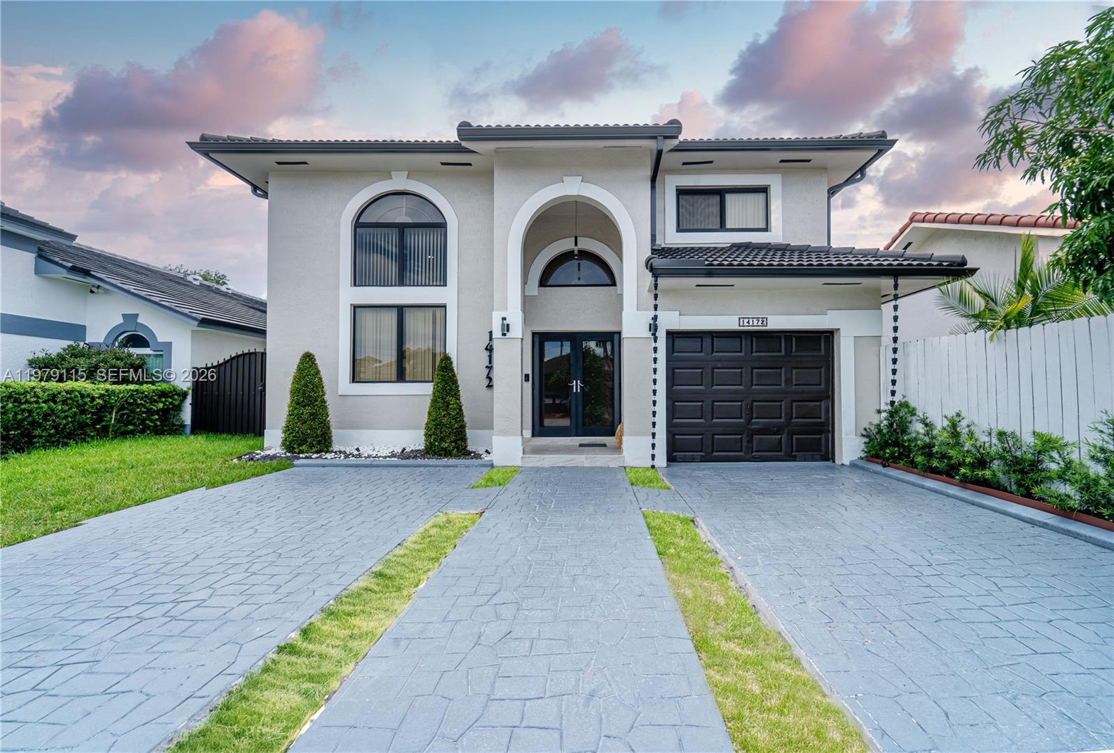 AVALON ESTATES RE-PLAT - Residential