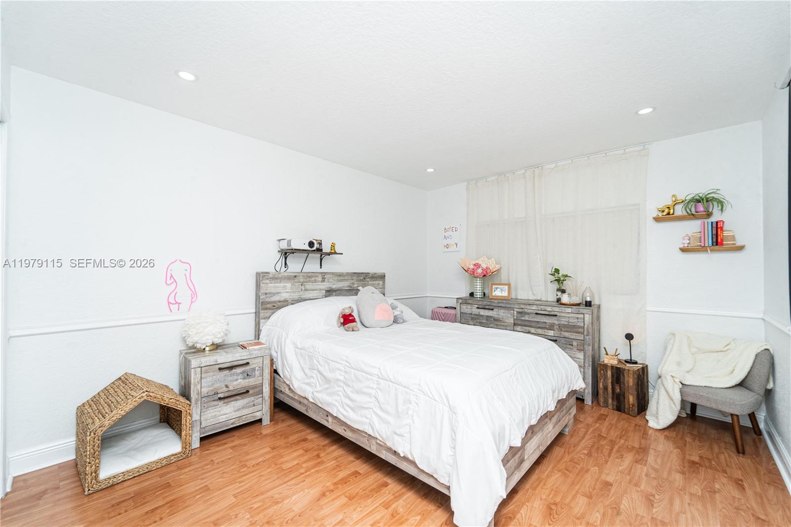 AVALON ESTATES RE-PLAT - Residential