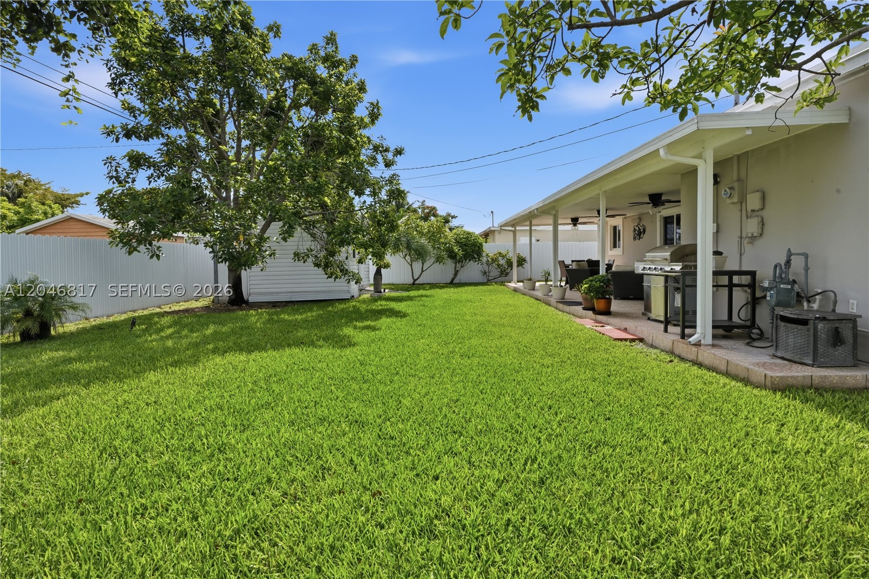 BENSON MANOR - Residential