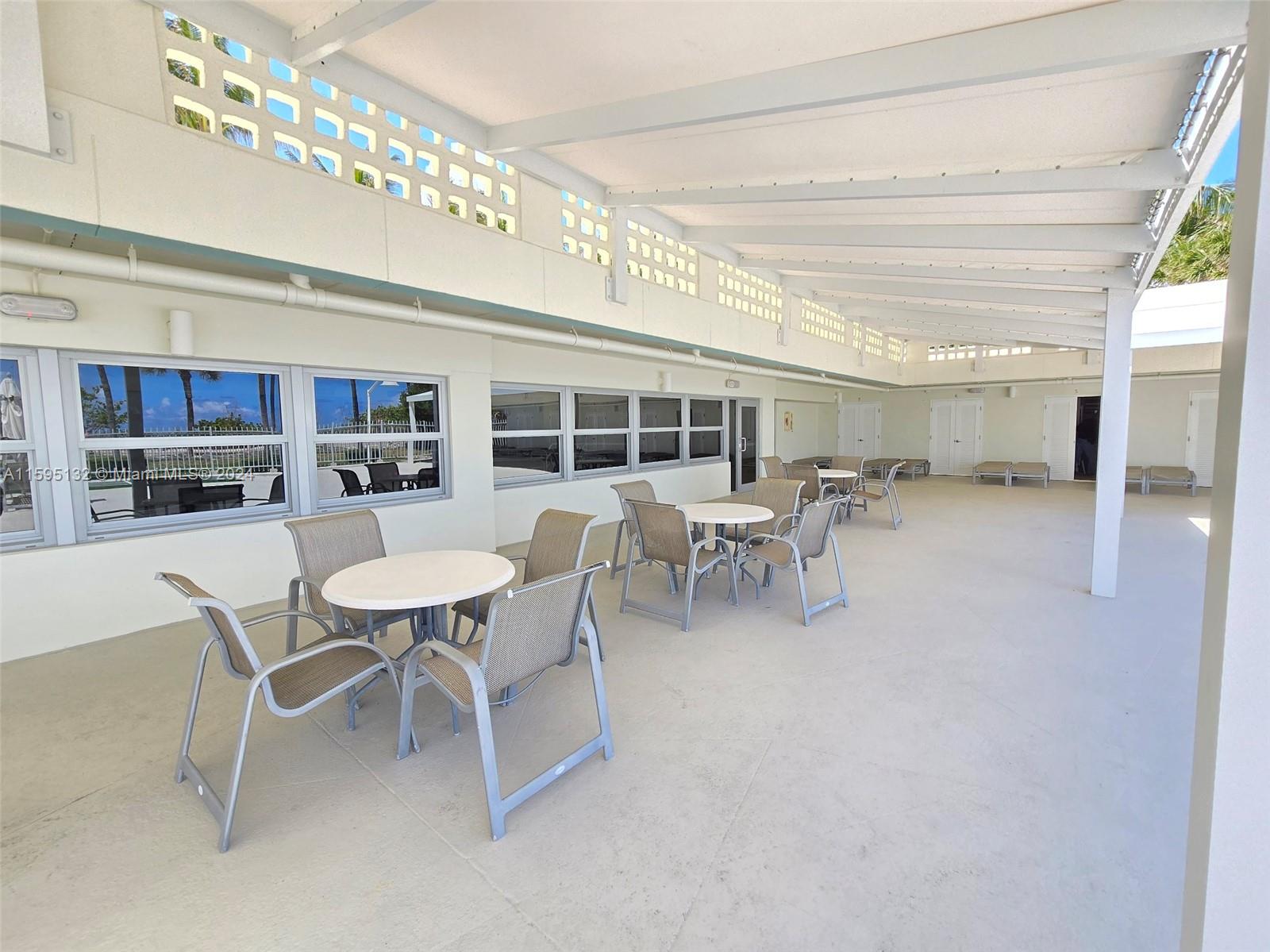 TRITON TOWER CONDO - Residential