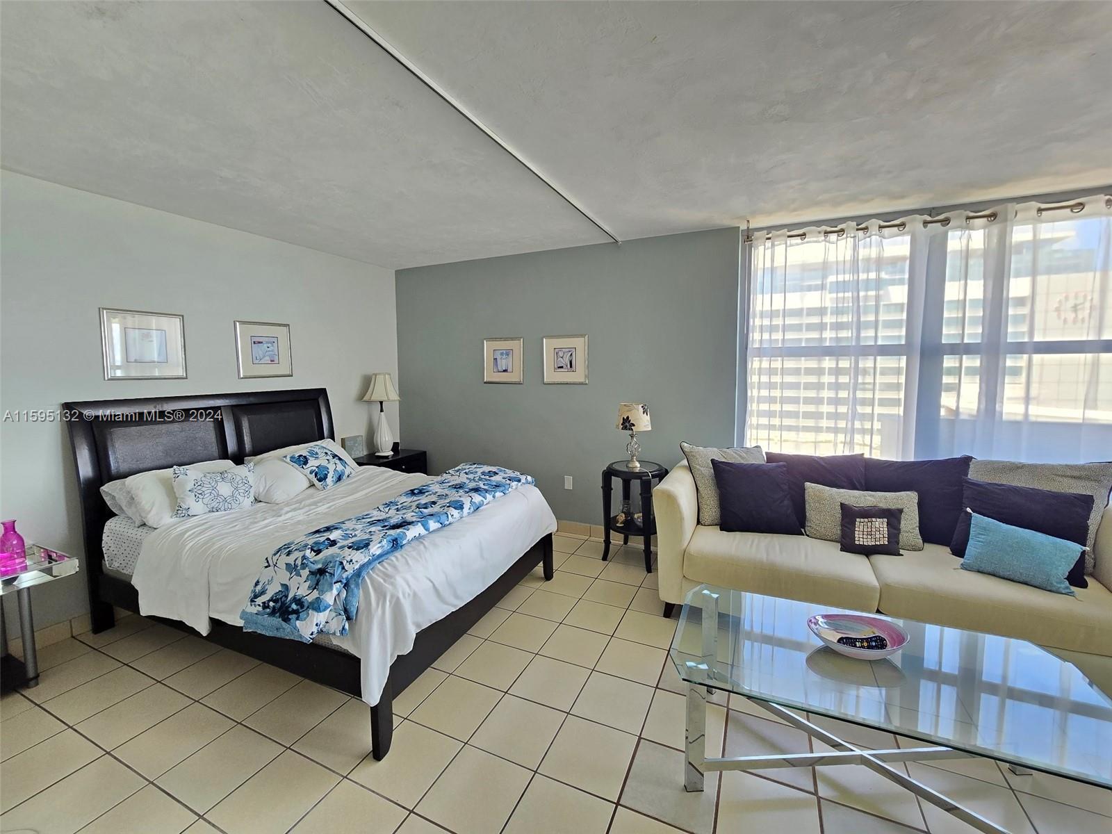 TRITON TOWER CONDO - Residential