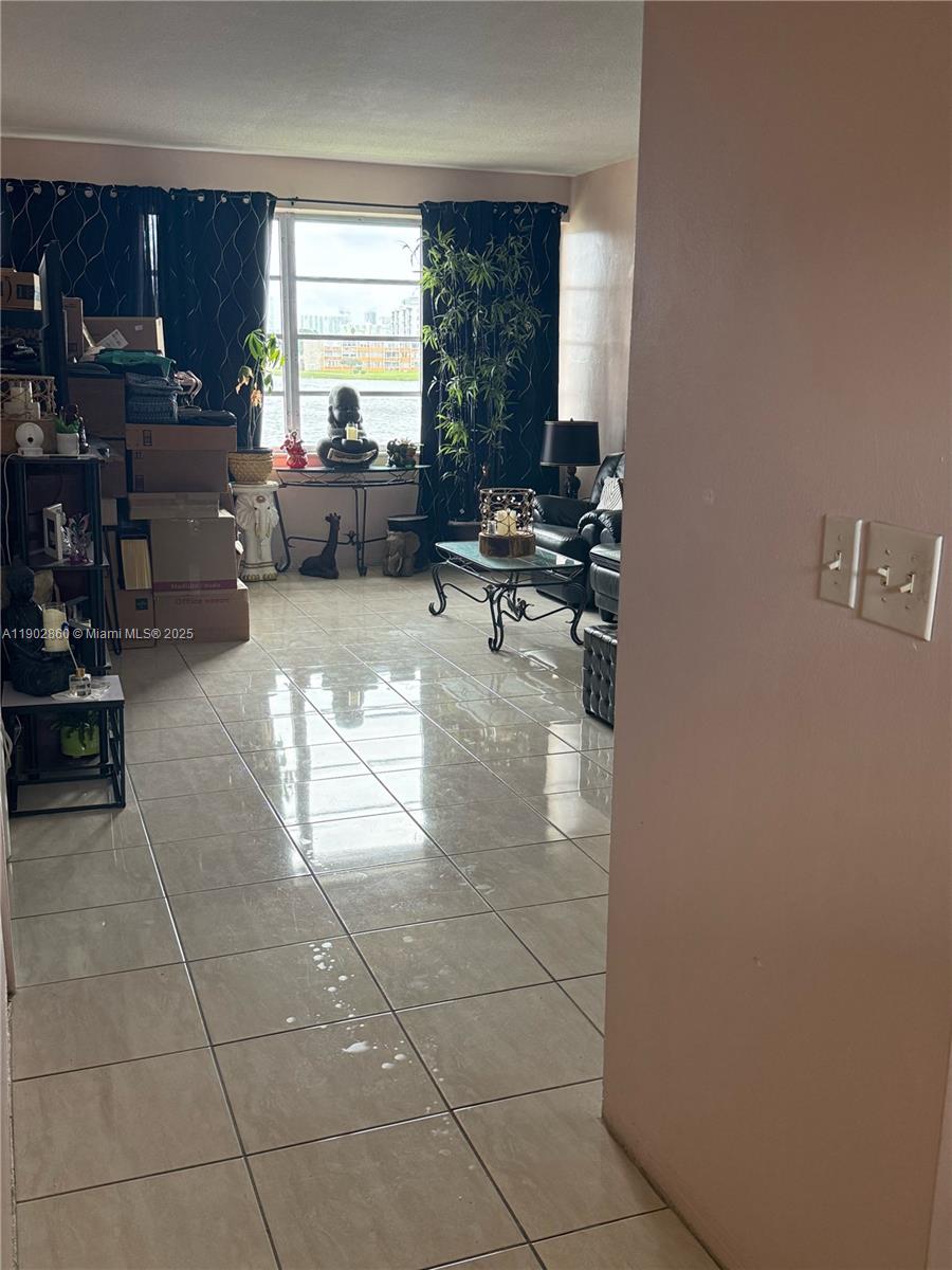 SIXTH MOORINGS CONDO - Residential