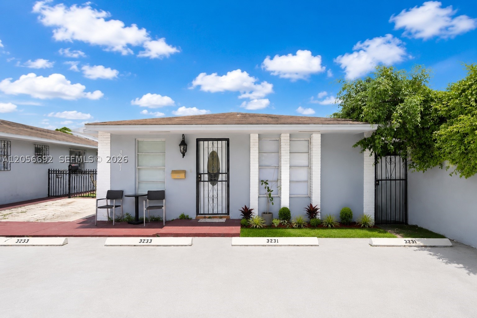 SILVER BLUFF HOMESITES - Residential Income