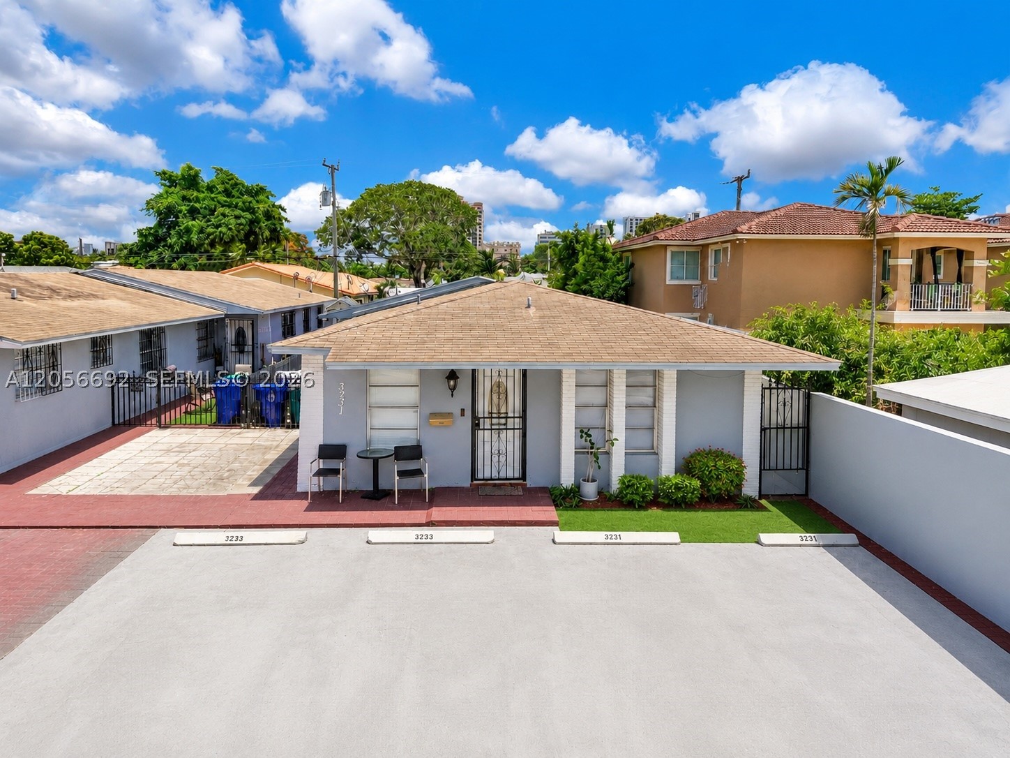 SILVER BLUFF HOMESITES - Residential Income